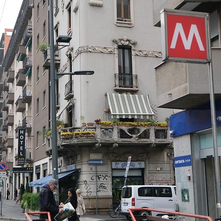 诺弗地铁酒店 米兰 外观 照片