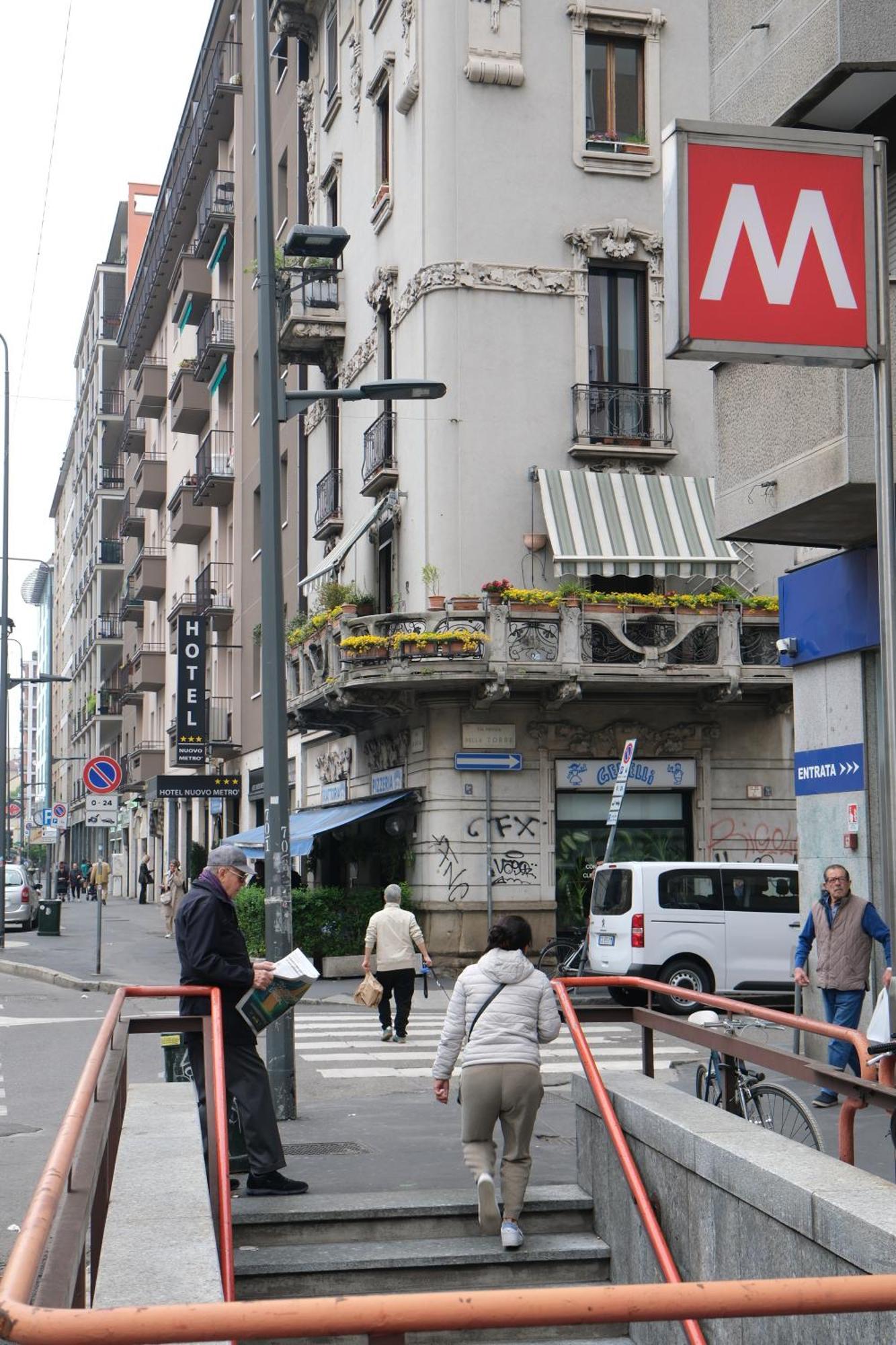 诺弗地铁酒店 米兰 外观 照片